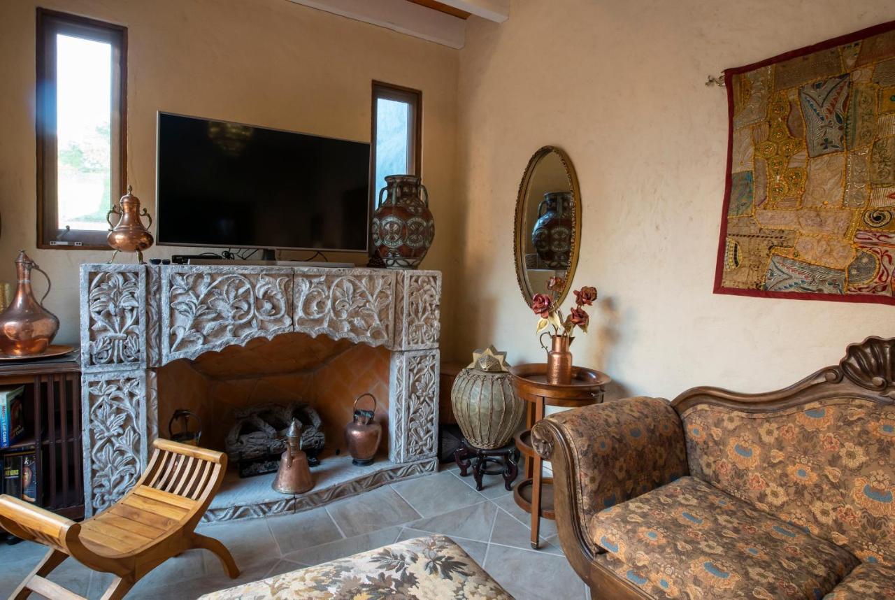 Oasis In San Miguel Bed & Breakfast San Miguel de Allende Exterior photo
